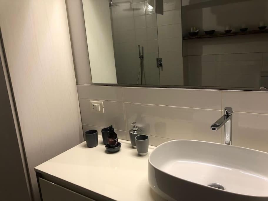 La Petite Maison - Two-Room Apartment ベルガモ エクステリア 写真