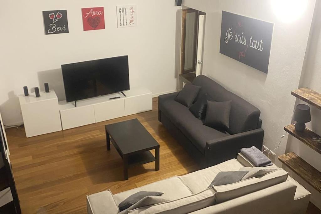 La Petite Maison - Two-Room Apartment ベルガモ エクステリア 写真