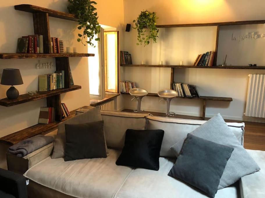 La Petite Maison - Two-Room Apartment ベルガモ エクステリア 写真